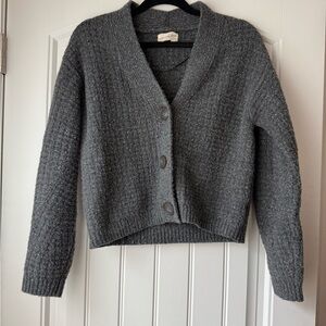 Universal Thread Cropped Gray Women's Sweater